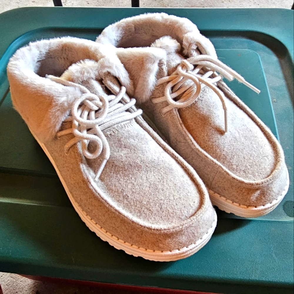 Hey Dude Shoes
